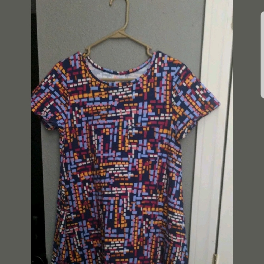 Small Carly Lularoe Hi Lo dress